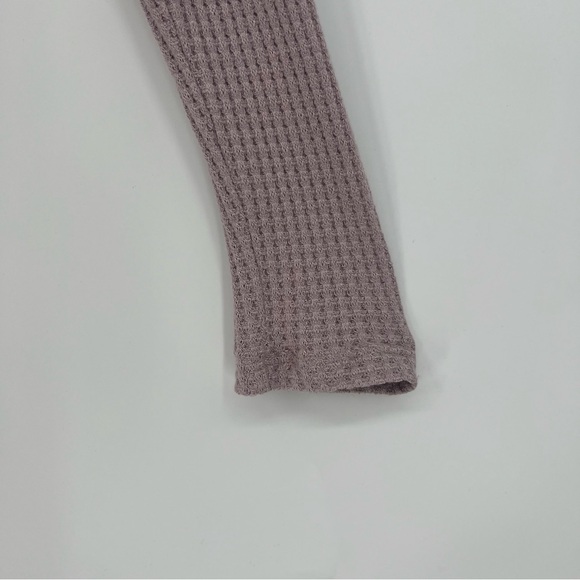 Vocal Womans Top Long Sleeve Dream Catcher Print Rhinestones Cold Shoulder NEW - Picture 8 of 13